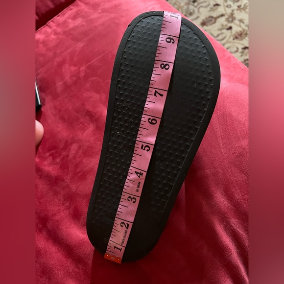 Givenchy Logo Rubber Ladies Slippers - Picture 16 of 16